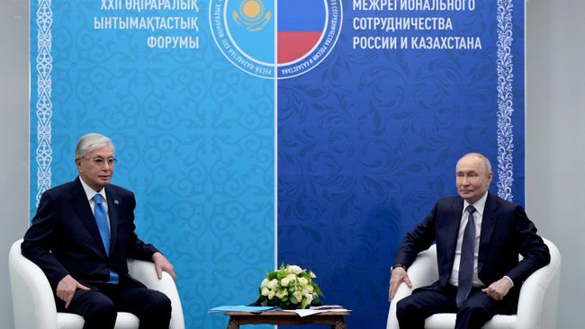 Россия и Казахстан расширят беспилотные грузоперевозки, заявил Путин