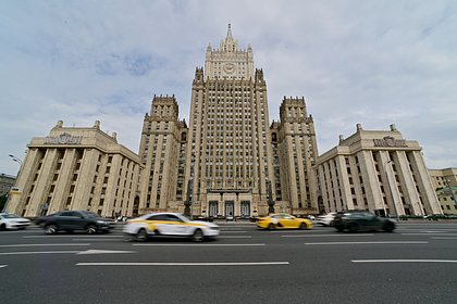 В МИД обвинили Францию в пособничестве украинским наемникам в Африке