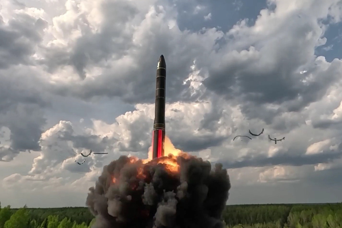 Рискованный «ускоритель»: почему тактическое ядерное оружие не решает проблем